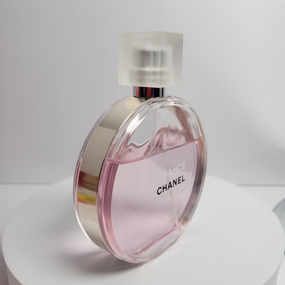 Chanel Chance Eau Tendre EDT Spray 3.4 FL oz - Picture 2 of 4